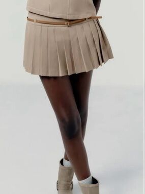 Zara tan plated skort belt not included